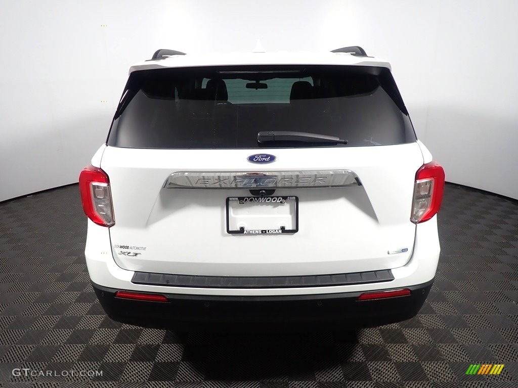 2020 Explorer XLT 4WD - Oxford White / Sandstone photo #13