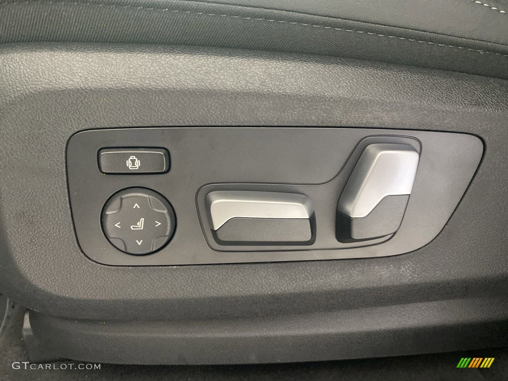 2023 X5 sDrive40i - Alpine White / Black photo #11