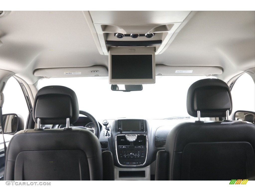 2015 Town & Country Touring - Brilliant Black Crystal Pearl / Black/Light Graystone photo #21