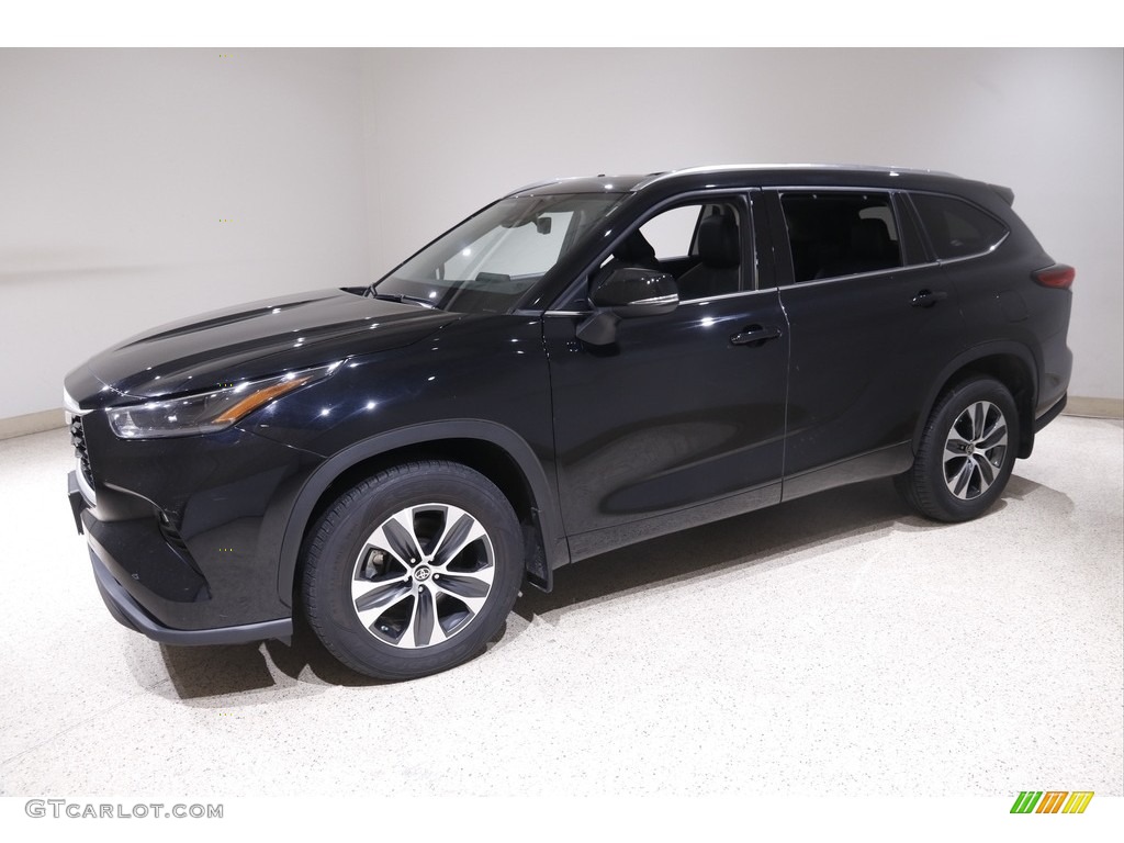 2021 Highlander XLE AWD - Midnight Black Metallic / Black photo #3