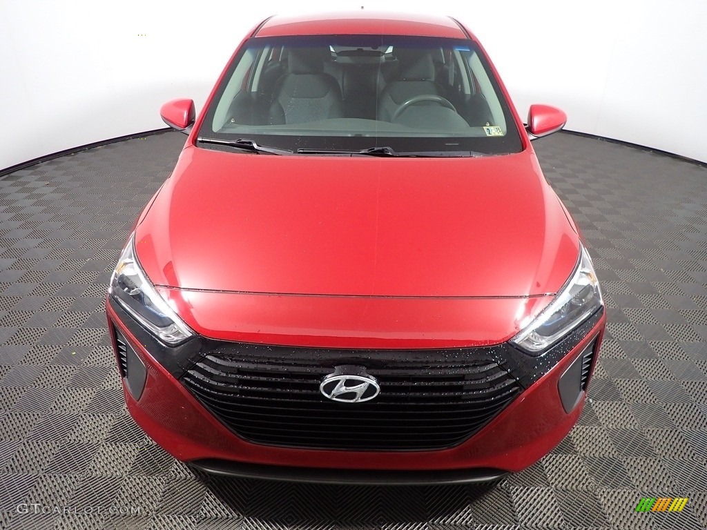 2019 Ioniq Hybrid Blue - Scarlet Red Pearl / Black photo #5