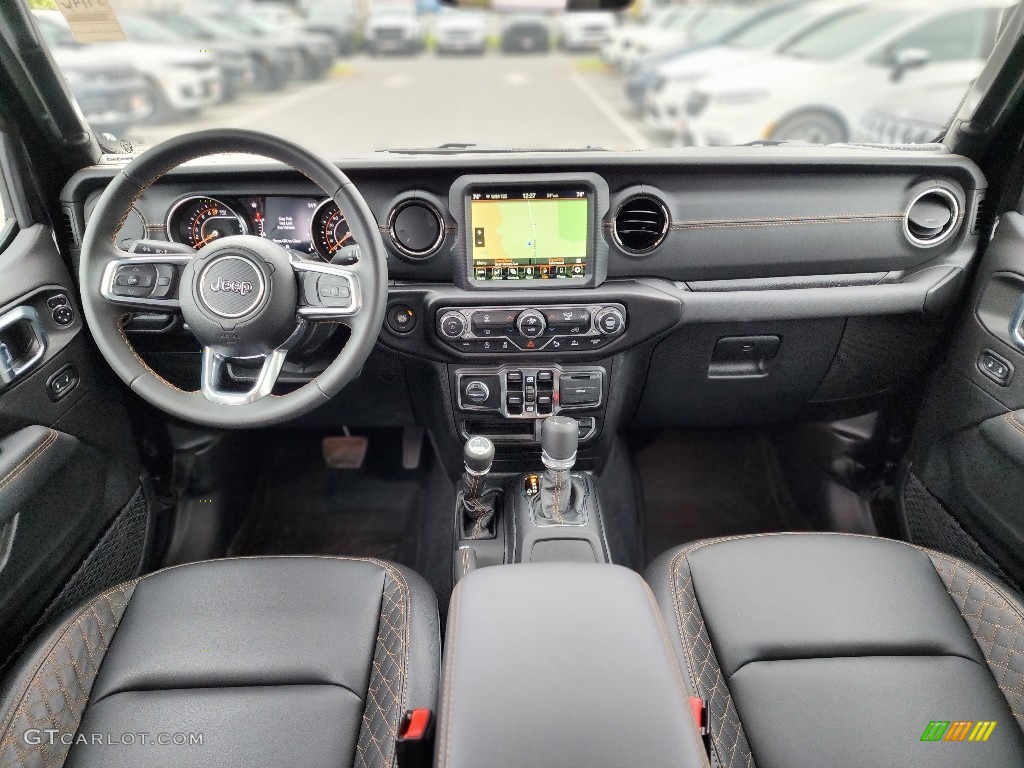2022 Jeep Gladiator Overland 4x4 Black Dashboard Photo #146029412