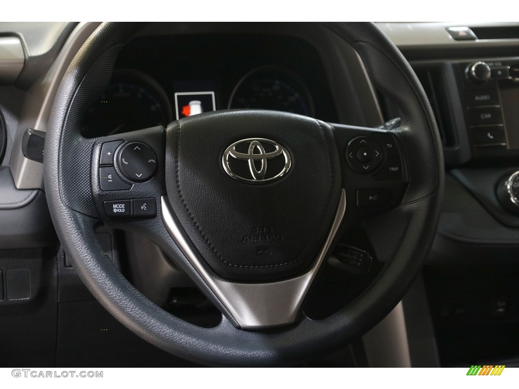 2018 Toyota RAV4 LE AWD Steering Wheel Photos