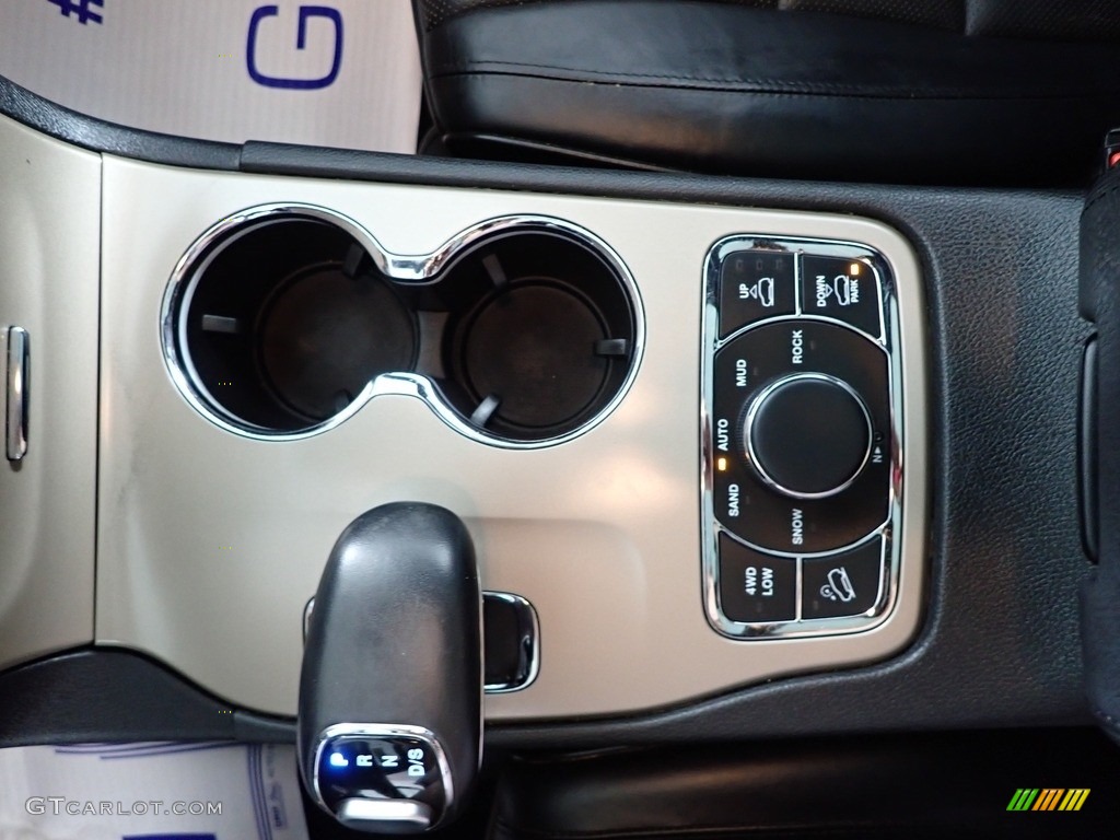 2015 Jeep Grand Cherokee Summit 4x4 Controls Photo #146030133