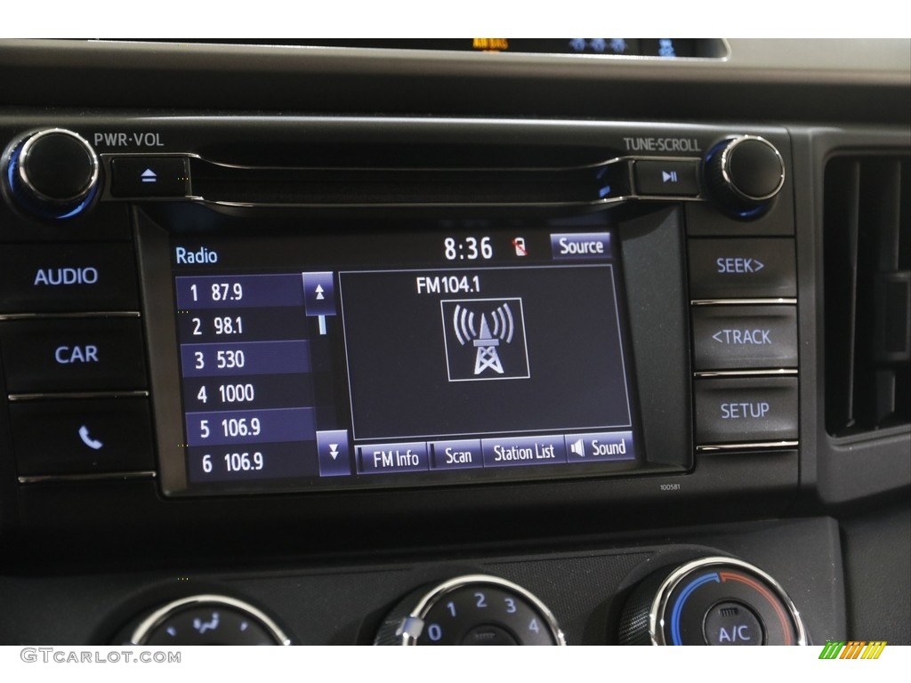2018 Toyota RAV4 LE AWD Audio System Photos