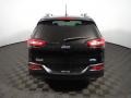 Diamond Black Crystal Pearl - Cherokee Latitude Plus 4x4 Photo No. 14