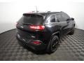 Diamond Black Crystal Pearl - Cherokee Latitude Plus 4x4 Photo No. 18