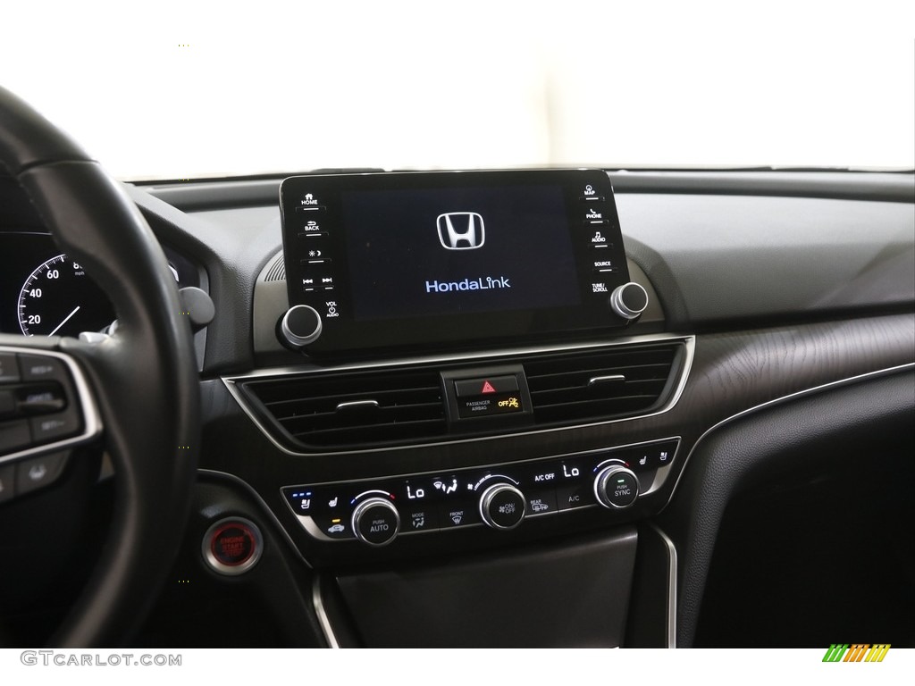 2021 Accord Touring - Platinum White Pearl / Black photo #9