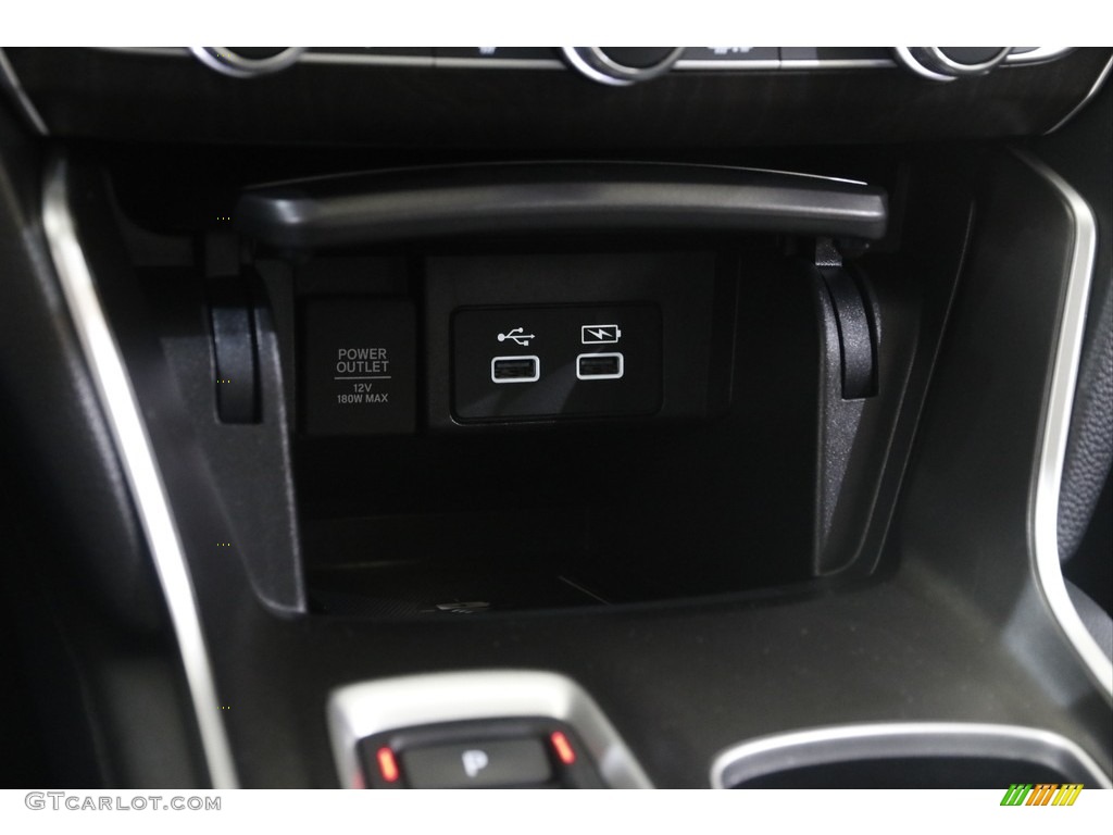 2021 Accord Touring - Platinum White Pearl / Black photo #17