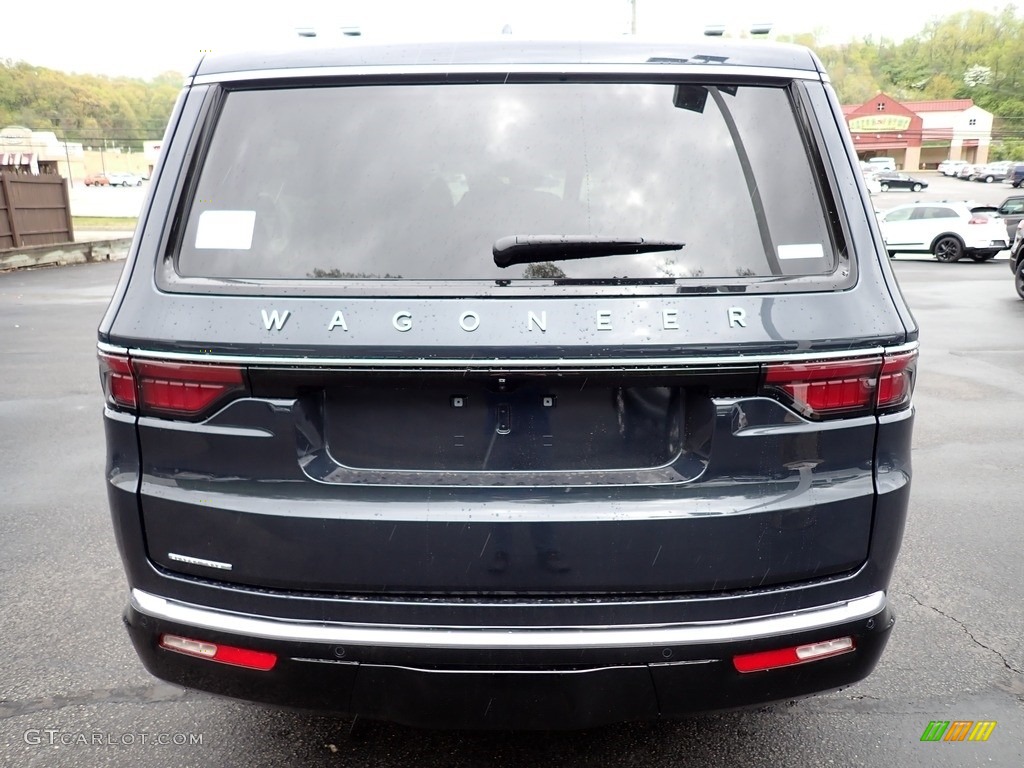 2023 Wagoneer Base 4x4 - River Rock / Sea Salt/Black photo #4