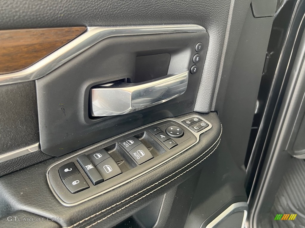 2023 Ram 2500 Laramie Mega Cab 4x4 Door Panel Photos