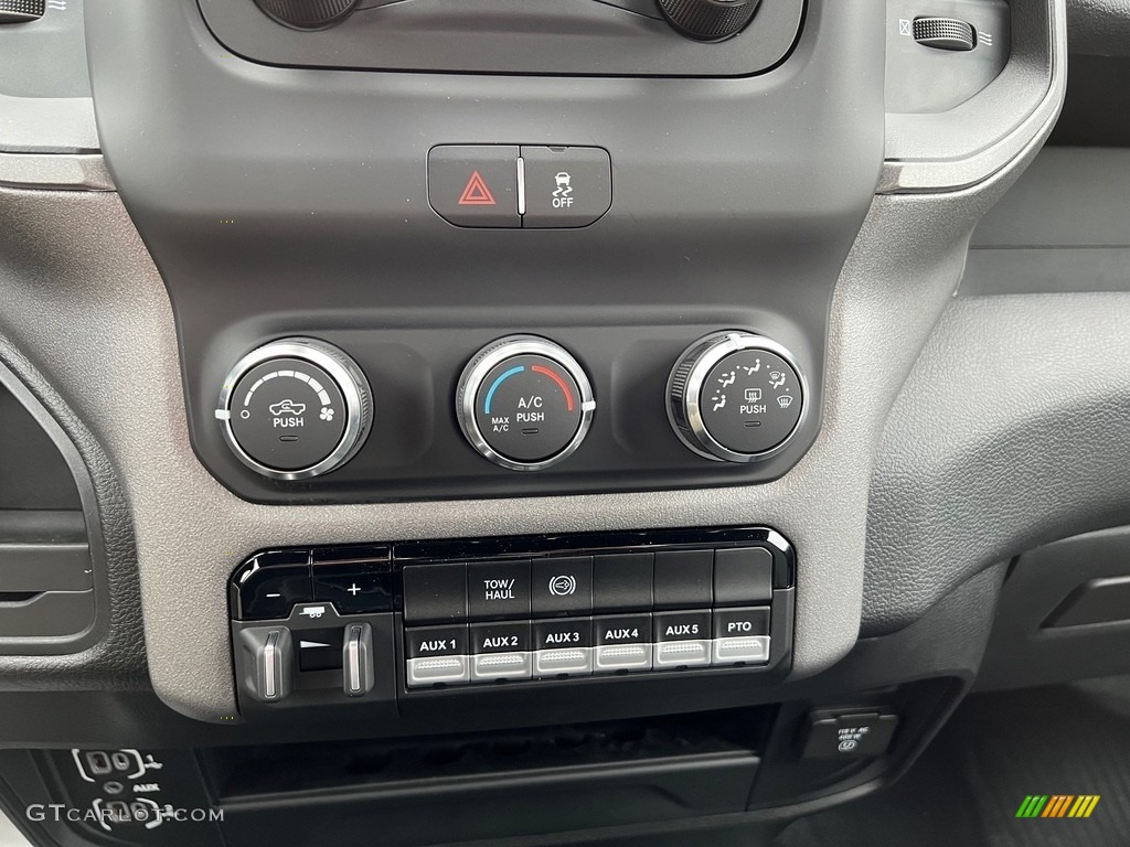 2023 Ram 4500 Tradesman Regular Cab Chassis Controls Photo #146035485