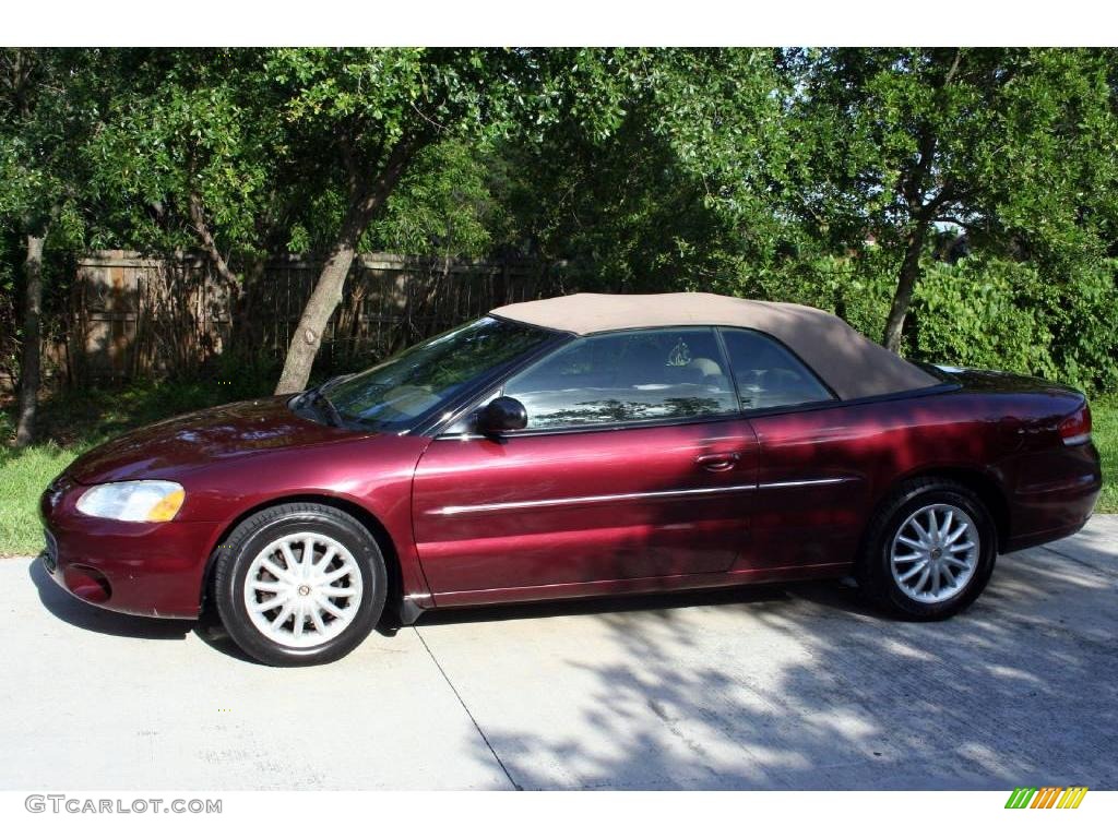 2001 Sebring LXi Convertible - Dark Garnet Red Pearlcoat / Taupe photo #2