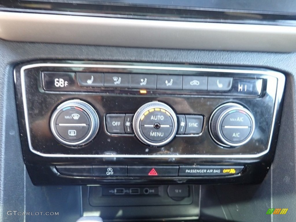 2020 Atlas Cross Sport SEL 4Motion - Pure White / Beige photo #18