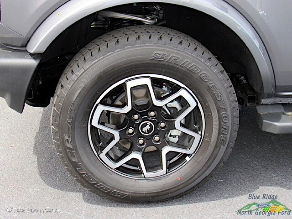 2023 Ford Bronco Outer Banks 4X4 4-Door Wheel Photos