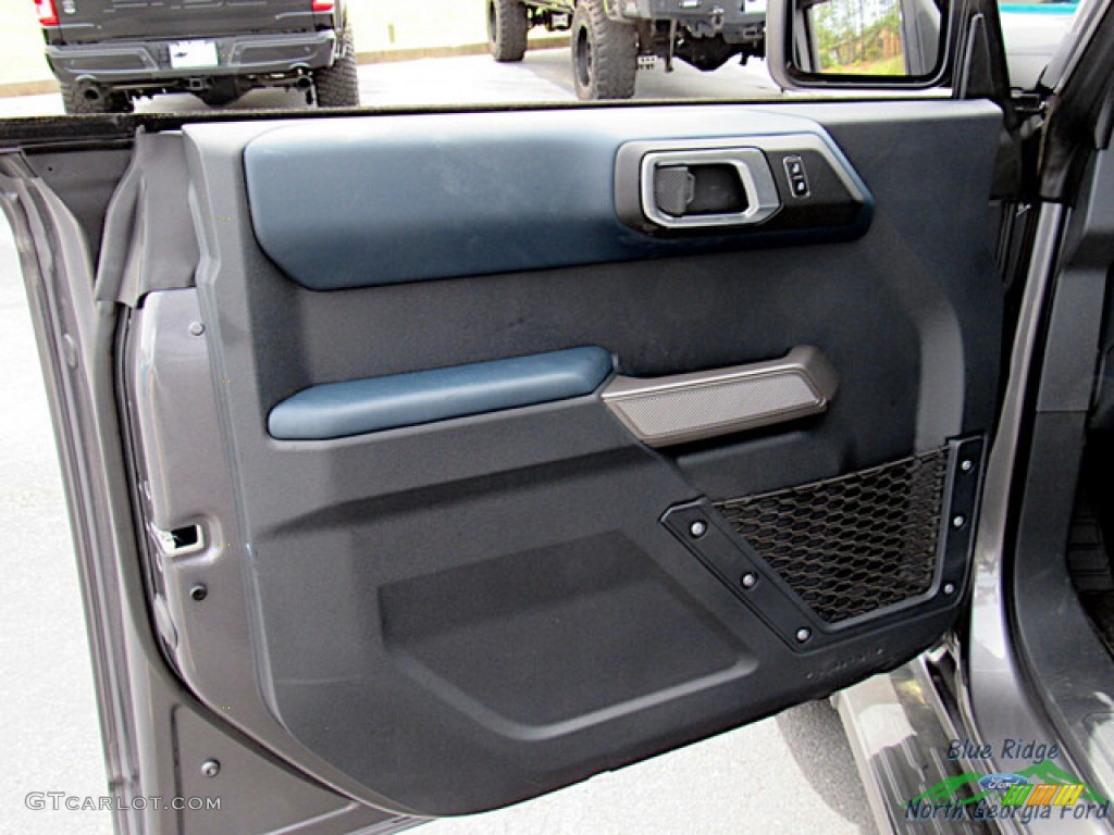 2023 Ford Bronco Outer Banks 4X4 4-Door Navy Pier Door Panel Photo #146037028