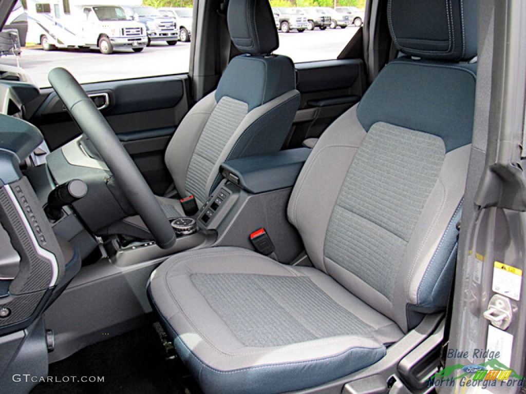 Navy Pier Interior 2023 Ford Bronco Outer Banks 4X4 4-Door Photo #146037034