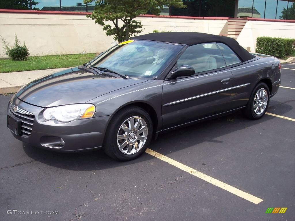 2004 Sebring Limited Convertible - Graphite Metallic / Taupe photo #2
