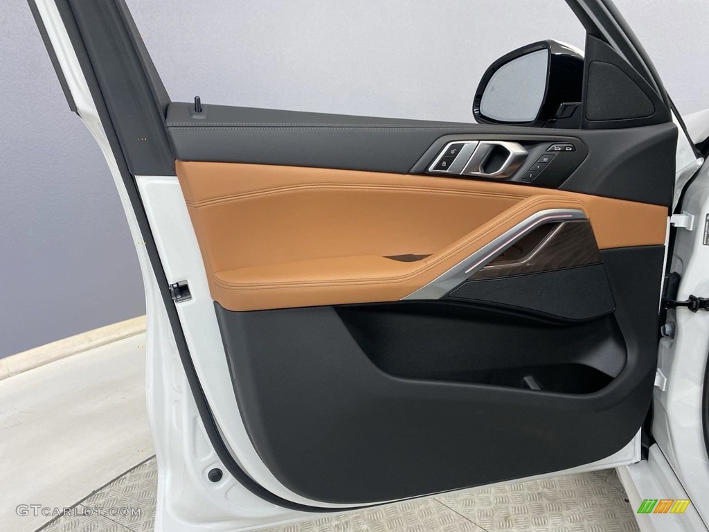 2023 BMW X6 xDrive40i Cognac Door Panel Photo #146038556
