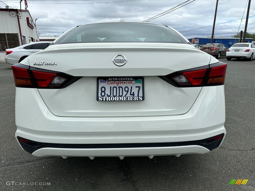 2019 Altima S - Glacier White / Charcoal photo #5