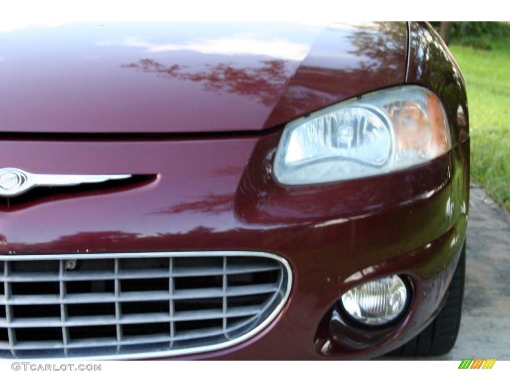 2001 Sebring LXi Convertible - Dark Garnet Red Pearlcoat / Taupe photo #20