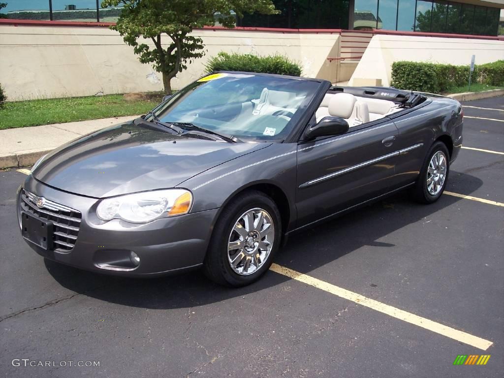 2004 Sebring Limited Convertible - Graphite Metallic / Taupe photo #13