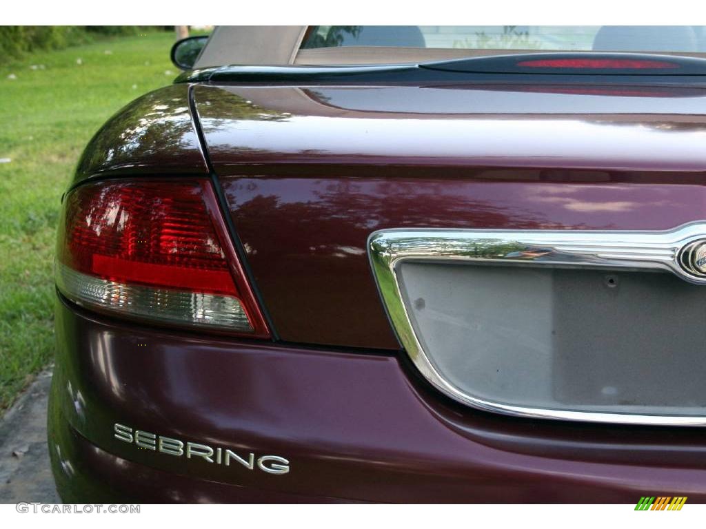 2001 Sebring LXi Convertible - Dark Garnet Red Pearlcoat / Taupe photo #21