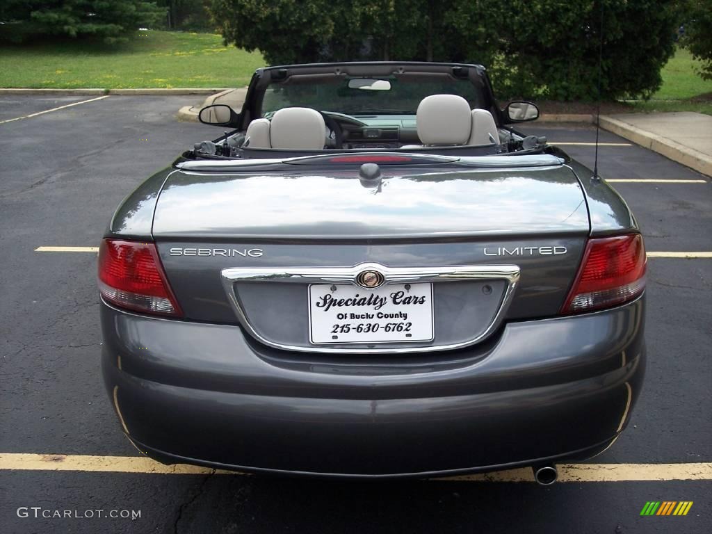 2004 Sebring Limited Convertible - Graphite Metallic / Taupe photo #17