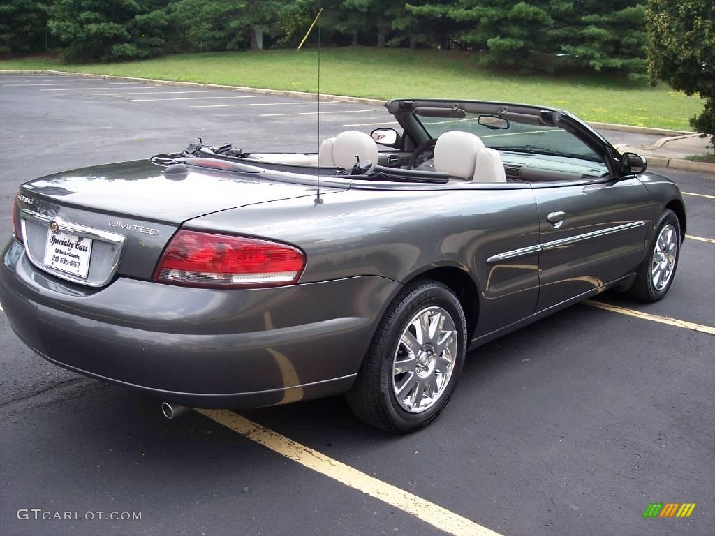 2004 Sebring Limited Convertible - Graphite Metallic / Taupe photo #18