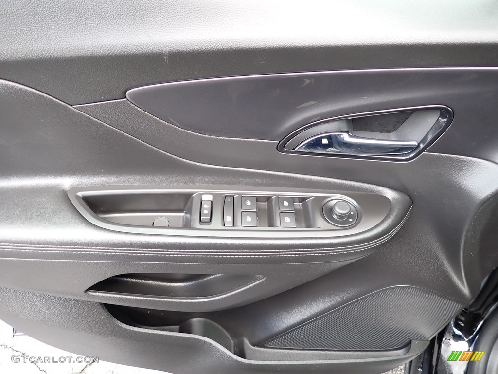 2019 Buick Encore Preferred Door Panel Photos