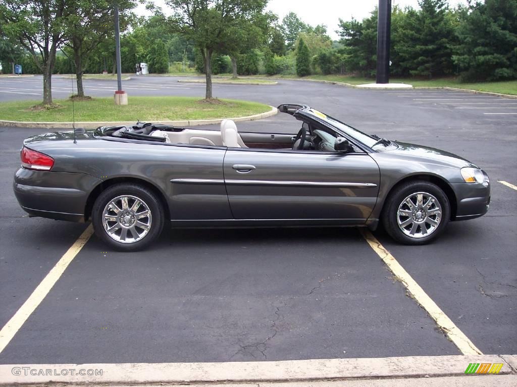 2004 Sebring Limited Convertible - Graphite Metallic / Taupe photo #19
