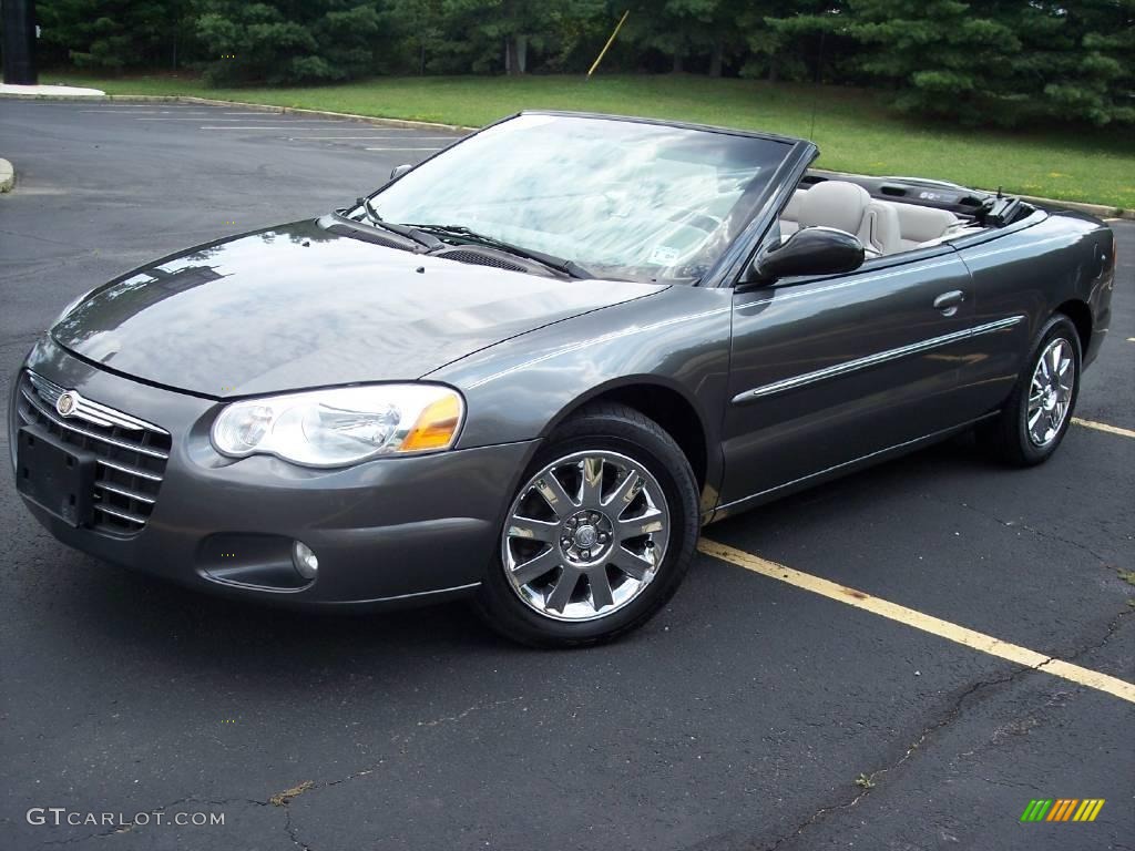 2004 Sebring Limited Convertible - Graphite Metallic / Taupe photo #23