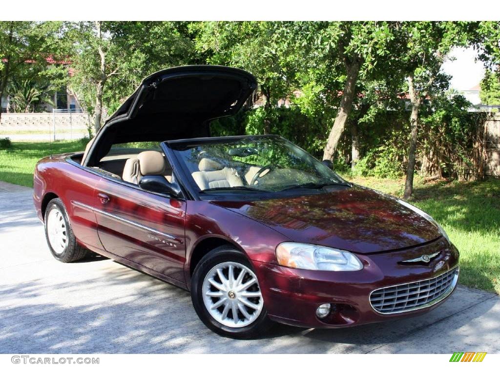 2001 Sebring LXi Convertible - Dark Garnet Red Pearlcoat / Taupe photo #32