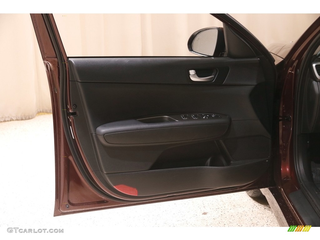 2020 Optima LX - Sangria / Black photo #4