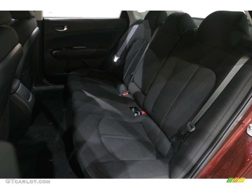 2020 Optima LX - Sangria / Black photo #16