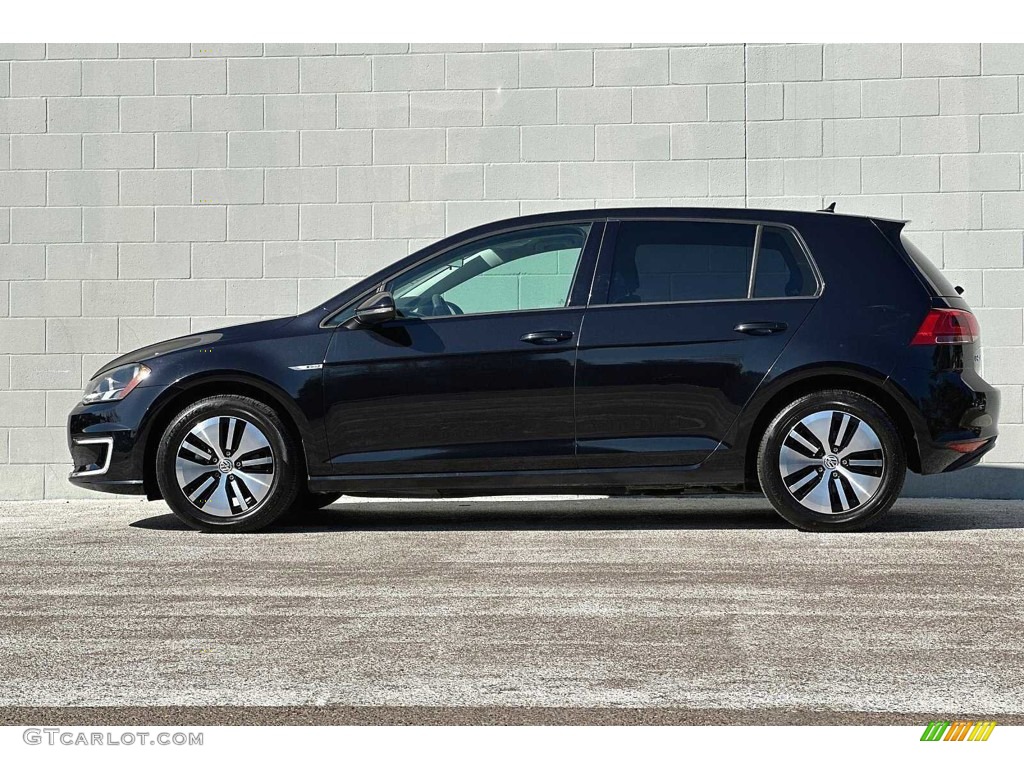 2016 e-Golf SE - Deep Black Pearl / Black photo #7