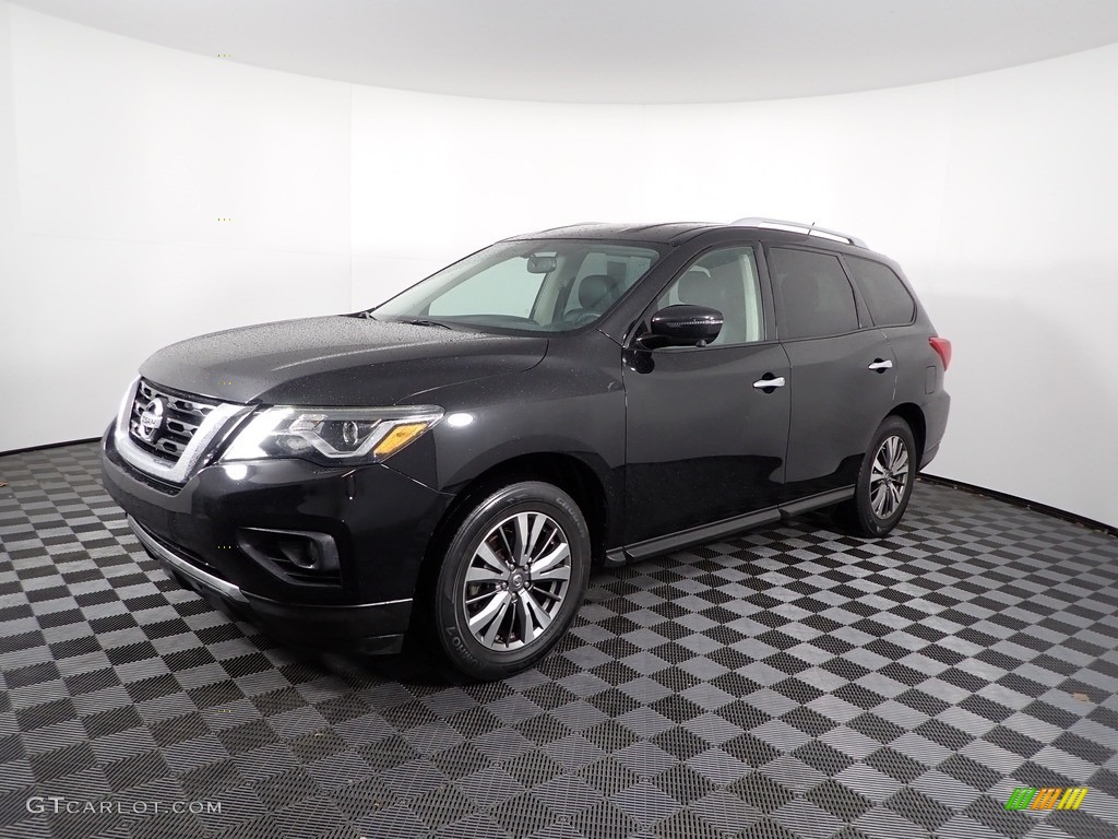 2018 Nissan Pathfinder SL Exterior Photos