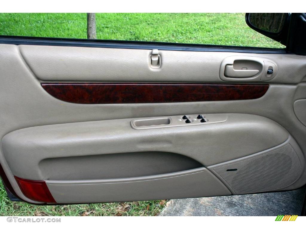 2001 Sebring LXi Convertible - Dark Garnet Red Pearlcoat / Taupe photo #43