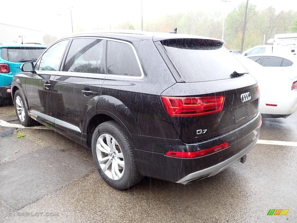 2019 Q7 45 Premium Plus quattro - Night Black / Black photo #2