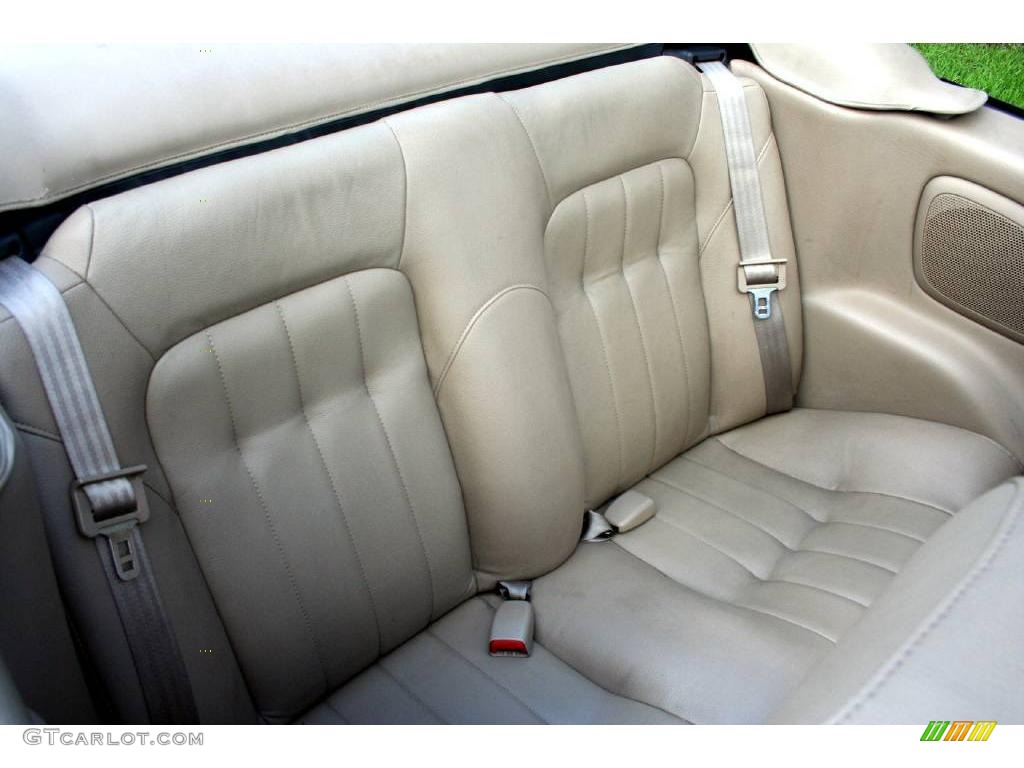 2001 Sebring LXi Convertible - Dark Garnet Red Pearlcoat / Taupe photo #50