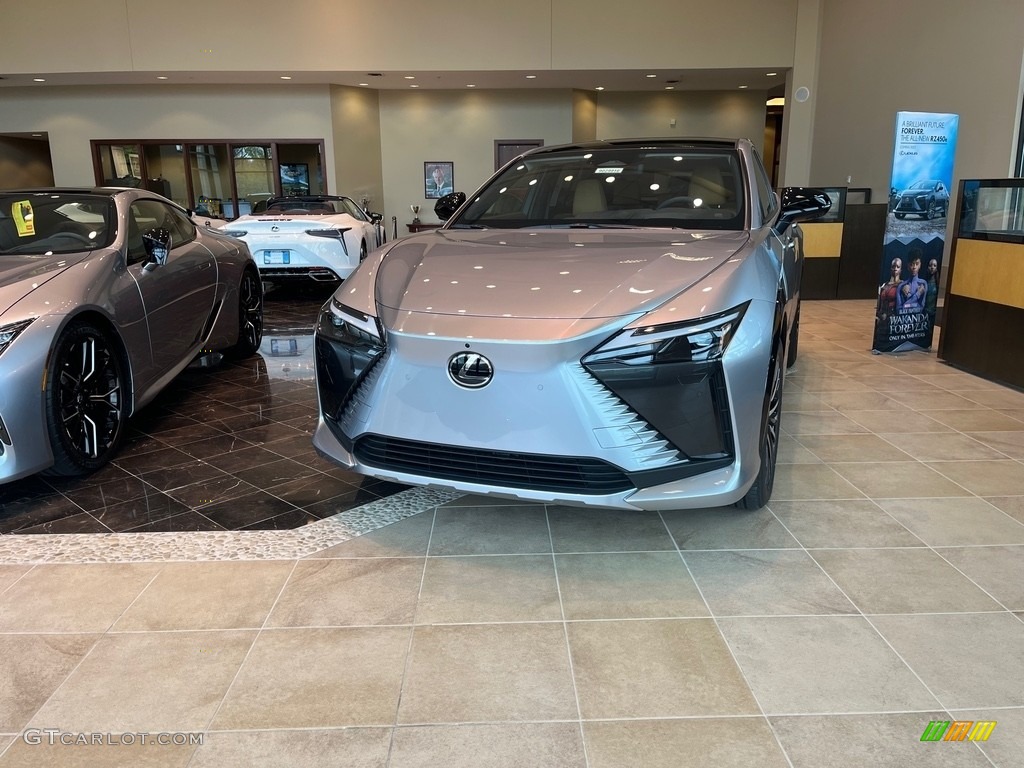 Iridium 2023 Lexus RZ 450e AWD Luxury Exterior Photo #146045231
