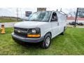 Summit White - Express 2500 Cargo Van Photo No. 11