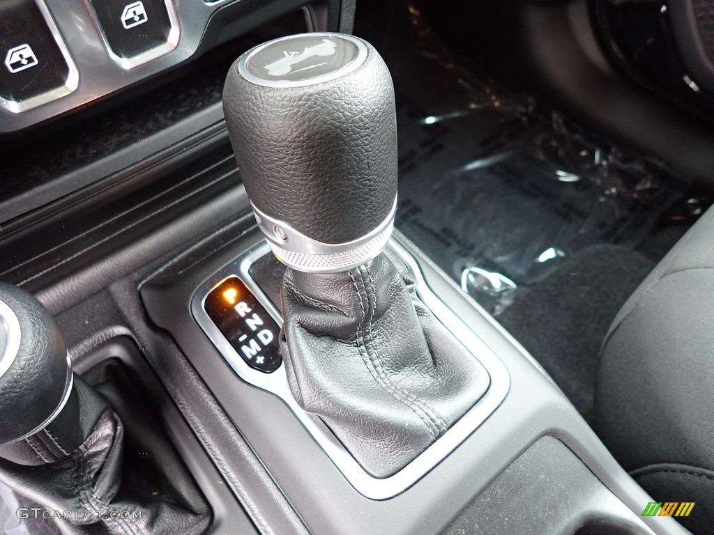 2021 Jeep Wrangler Willys 4x4 Transmission Photos