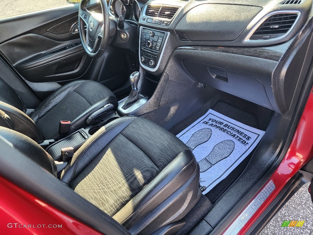 2016 Encore Sport Touring - Winterberry Red Metallic / Ebony photo #18