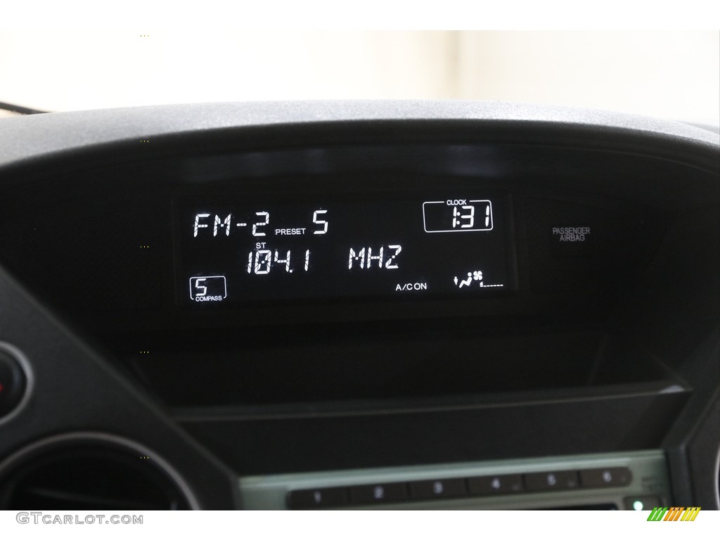 2011 Pilot LX 4WD - Alabaster Silver Metallic / Gray photo #10