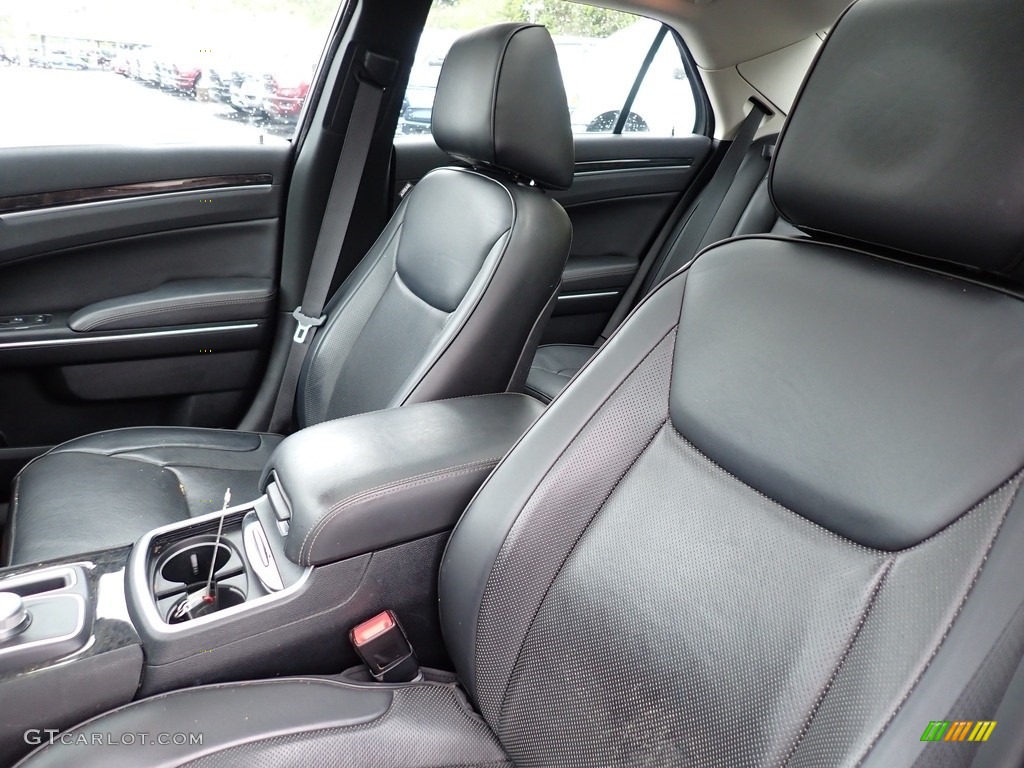 2016 Chrysler 300 C AWD Front Seat Photo #146048205