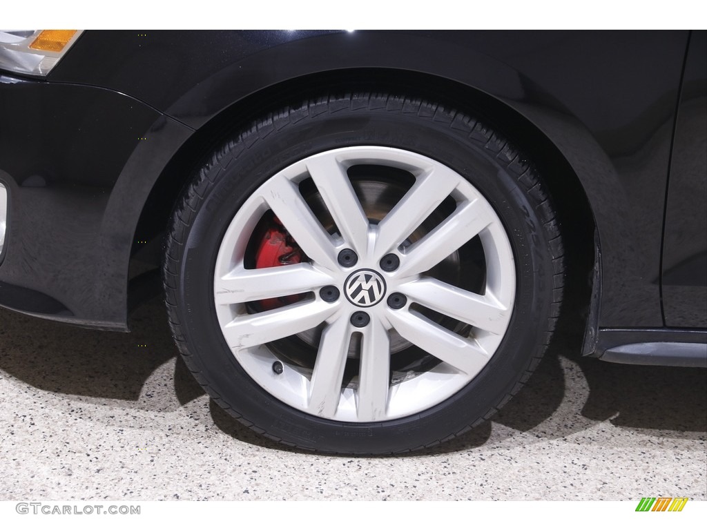 2014 Volkswagen Jetta GLI Wheel Photos