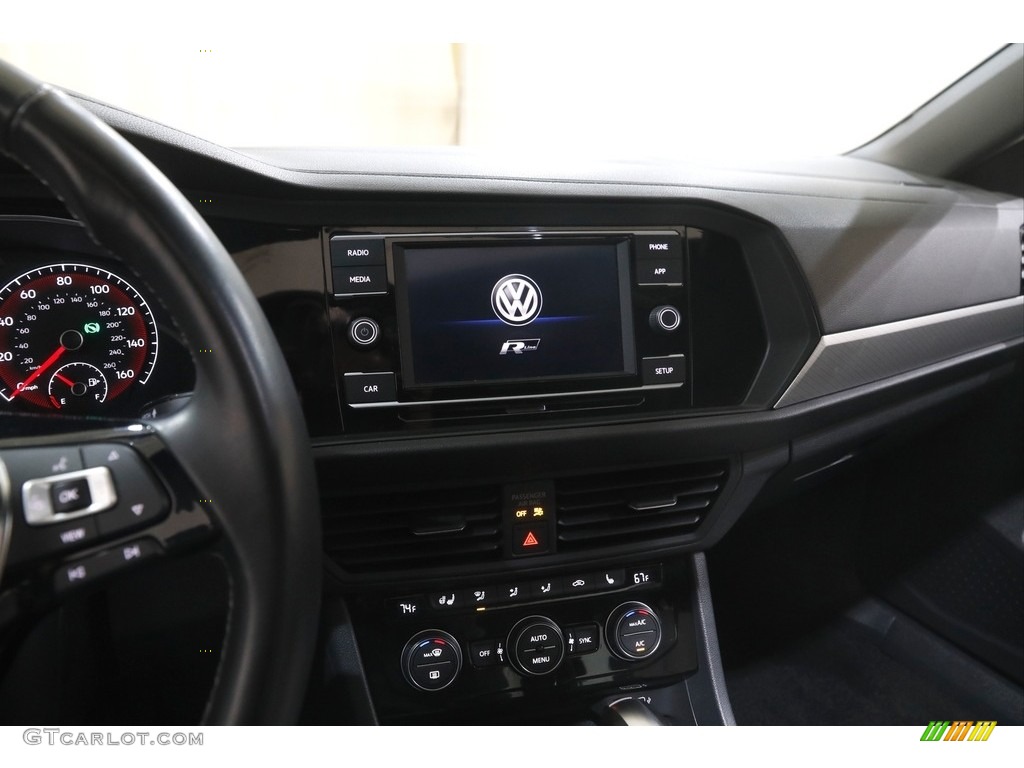 2019 Volkswagen Jetta R-Line Controls Photos