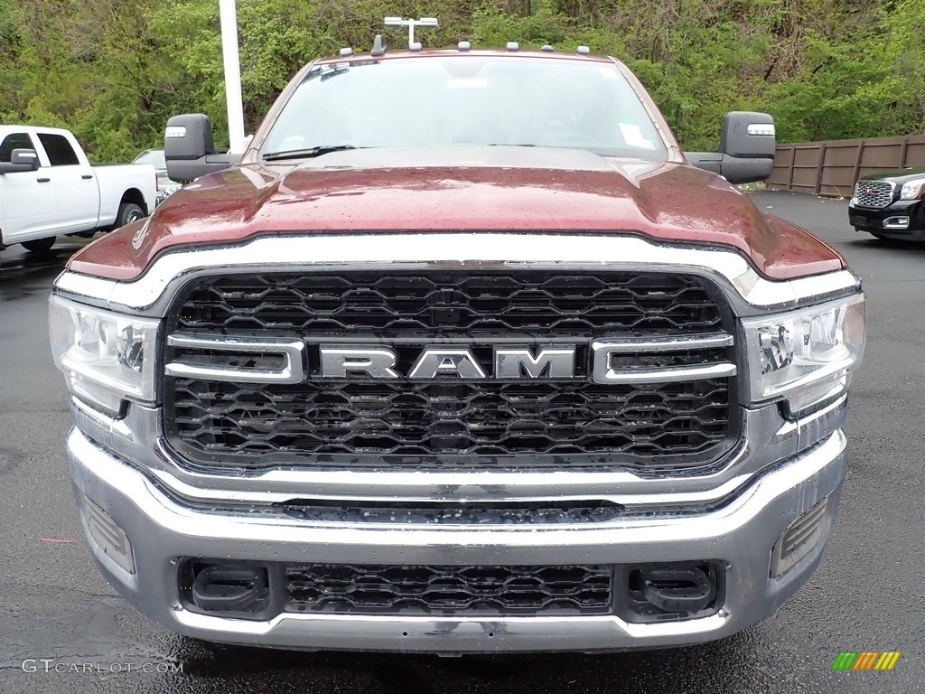 2023 2500 Tradesman Crew Cab 4x4 - Delmonico Red Pearl / Black photo #9
