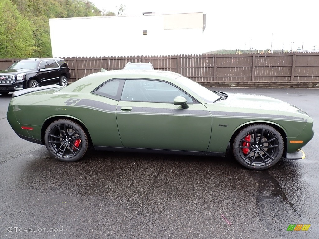 F8 Green 2023 Dodge Challenger R/T Plus Exterior Photo #146049759